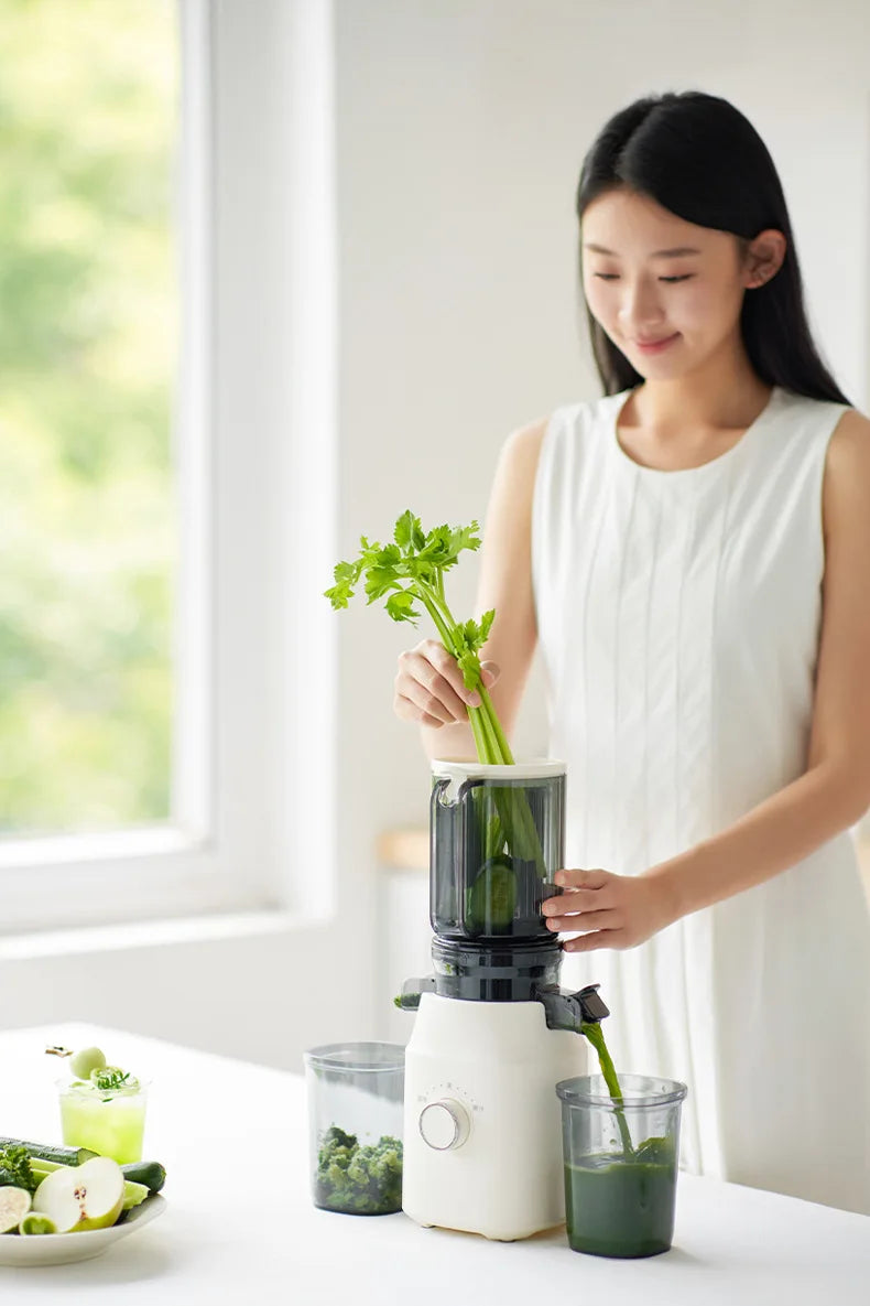 Large-Caliber Juicer Household Automatic Juicer Low-Speed Slag Juice Separation Food Grade 304 Stainless Steel Easy to Clean