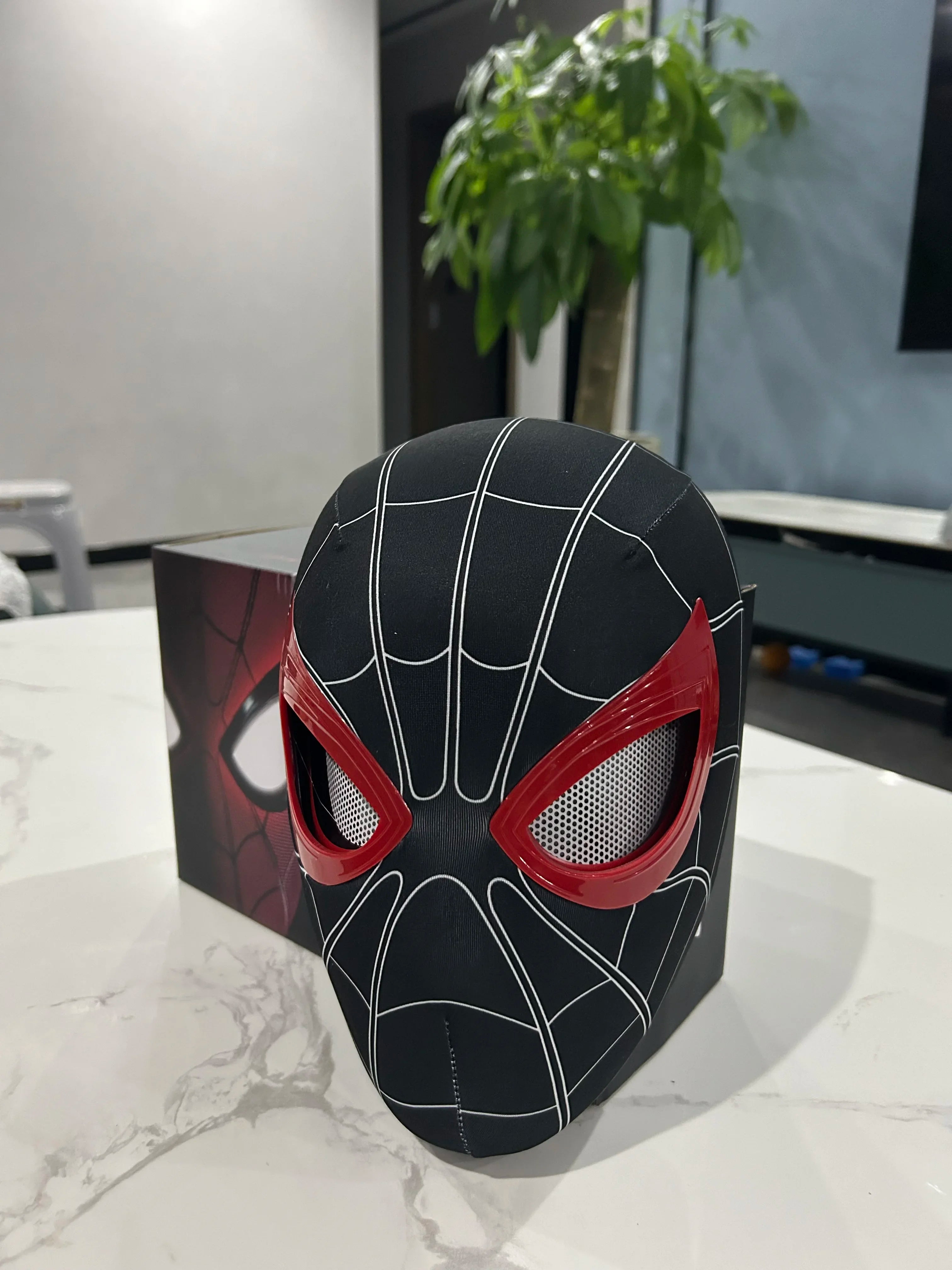 Spiderman Mask Eyes Movable Remote Control Peter Parker Spiderman Toys Children Halloween Cosplay Costume Mask Christmas Gifts