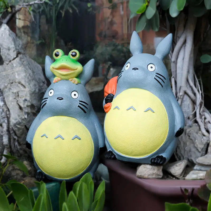 Large Garden Statue Cartoon Anime Totoroeds Sculpture Creative Kawaii Miyazakis Hayaos Totoros Resin Figurines Garden Home Decor