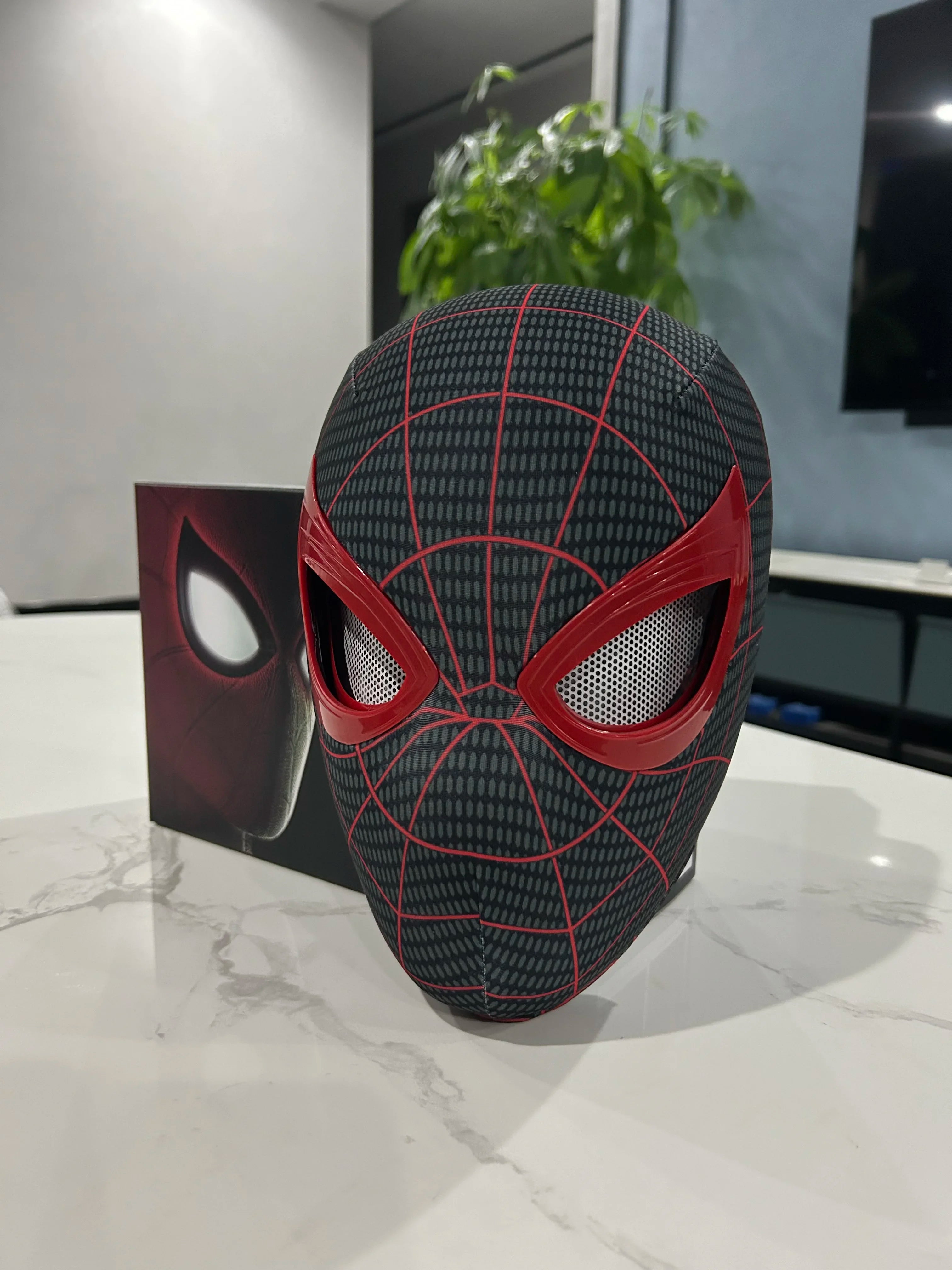 Spiderman Mask Eyes Movable Remote Control Peter Parker Spiderman Toys Children Halloween Cosplay Costume Mask Christmas Gifts