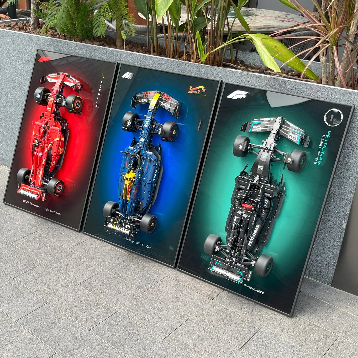 Wall Mount Display for LEGO 42171 Mercedes-AMG F1 W14 E 42207 Ferrari SF-24 F1 42206 Red Bull Racing RB20 F1--Display Wall only