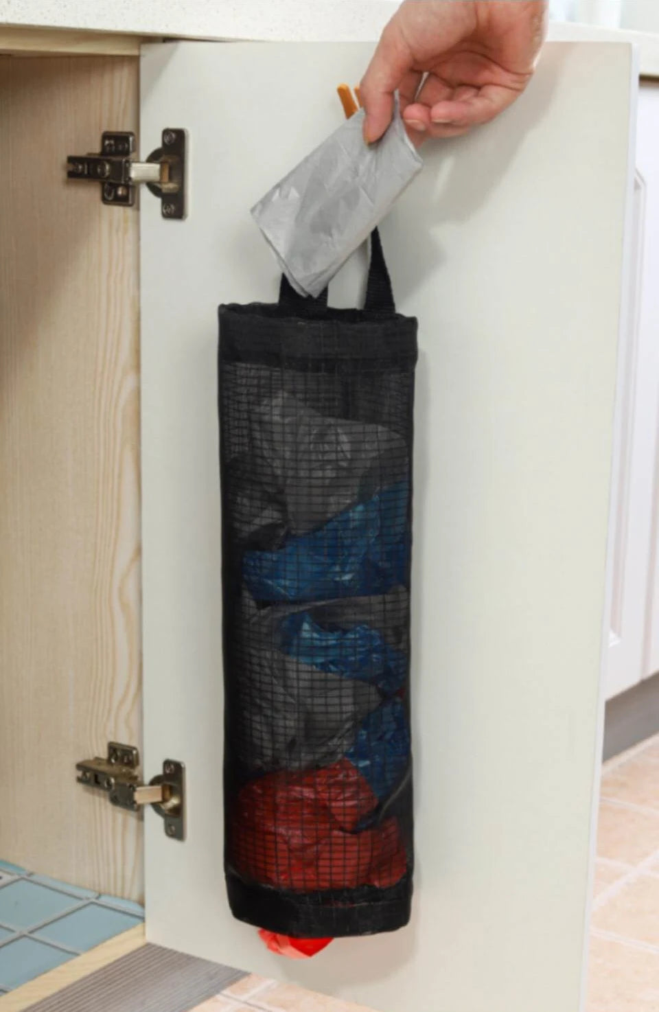 Home Grocery Bag Holder Wall Mount Plastic Bag Holder Dispenser Hanging Storage Trash Garbage Bag Kitchen Garbage Organizer
