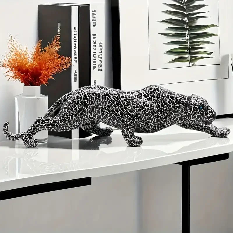 Resin Cheetah Fiugrine Modern Creative Leopard Decorative Sculpture Panther Statue Home Bar Living Room Study Room Decor Gift
