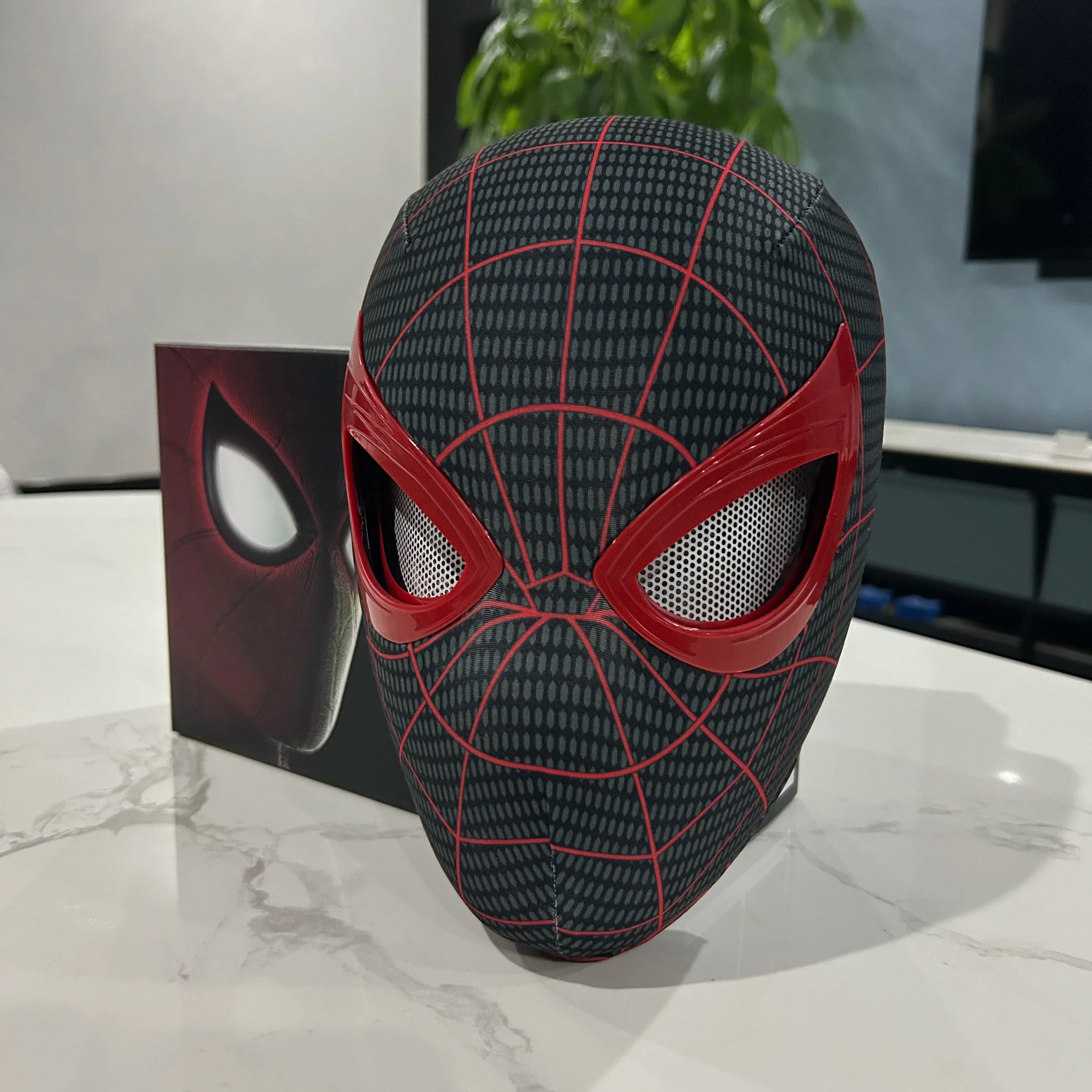 Spiderman Mask Eyes Movable Remote Control Peter Parker Spiderman Toys Children Halloween Cosplay Costume Mask Christmas Gifts