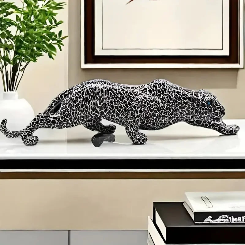 Resin Cheetah Fiugrine Modern Creative Leopard Decorative Sculpture Panther Statue Home Bar Living Room Study Room Decor Gift